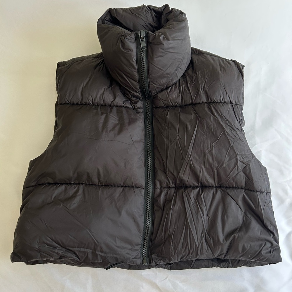 Black Cropped Puffer Vest